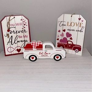 Valentine’s Day Decor